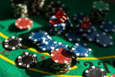 Live roulette and blackjack table interface